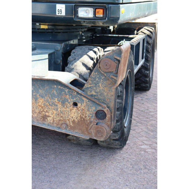 2016 Hyundai HW140A-47626052