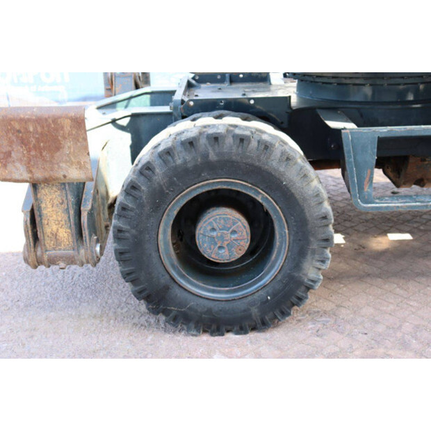 2016 Hyundai HW140A-47626053