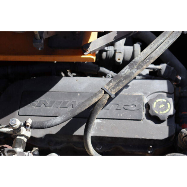 2016 Hyundai HW140A-47626064