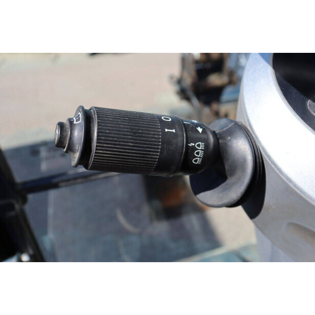 2016 Hyundai HW140A-47626084
