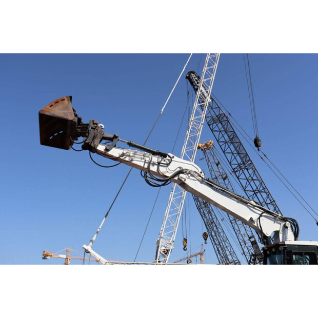 2016 Hyundai HW140A-47626087