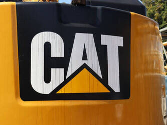 caterpillar-325fl-47626266