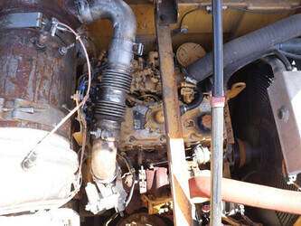 caterpillar-325fl-47626269