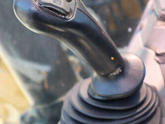 caterpillar-325fl-47626275