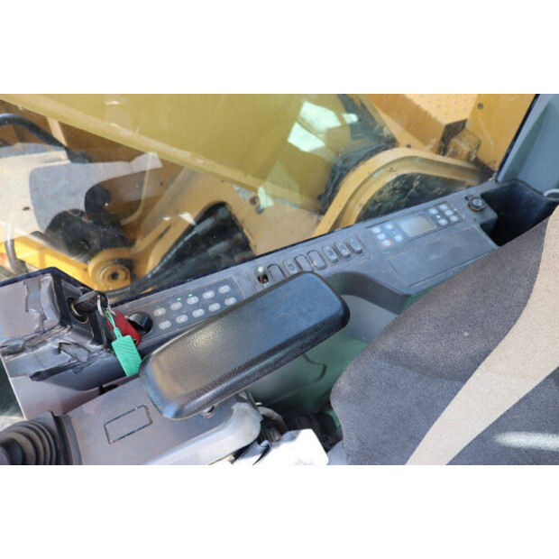 كاتربيلر 325FL-47626280