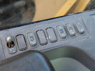 caterpillar-325fl-47626282