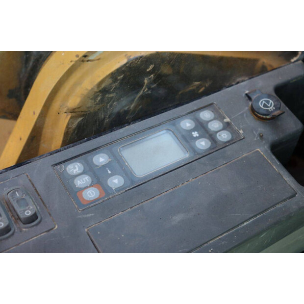 كاتربيلر 325FL-47626283
