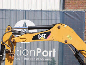 caterpillar-301-6c-1459895-47626333