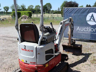 2018-takeuchi-tb210r-1459896-47626371