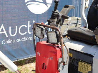 2018-takeuchi-tb210r-1459896-47626381