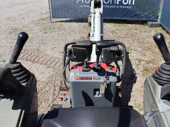 2018-takeuchi-tb210r-1459896-47626397