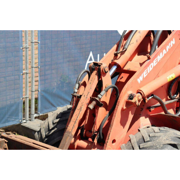 1998 Weidemann 1070 D/M-47626424