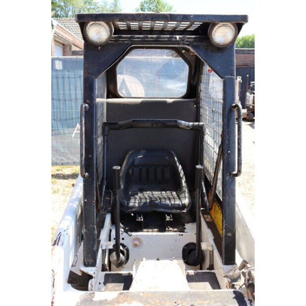 BOBCAT 443-47626476