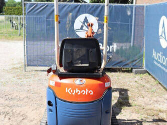 2010-kubota-u10-3-1459899-47626494