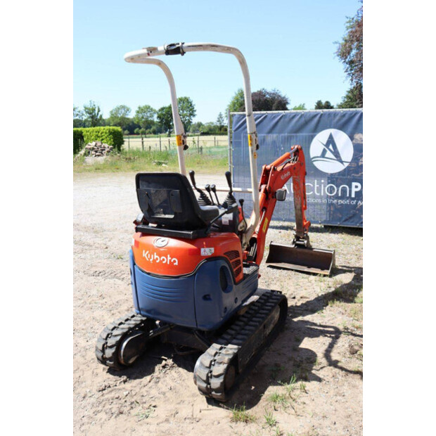2010 KUBOTA U10-3-47626495