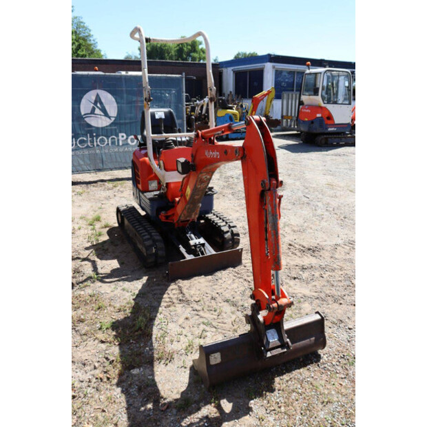 2010 KUBOTA U10-3-47626496