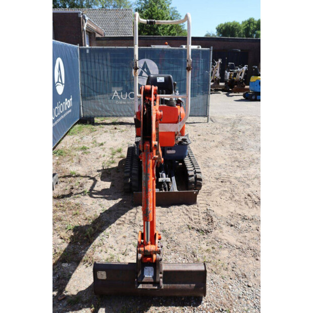 2010 KUBOTA U10-3-47626497