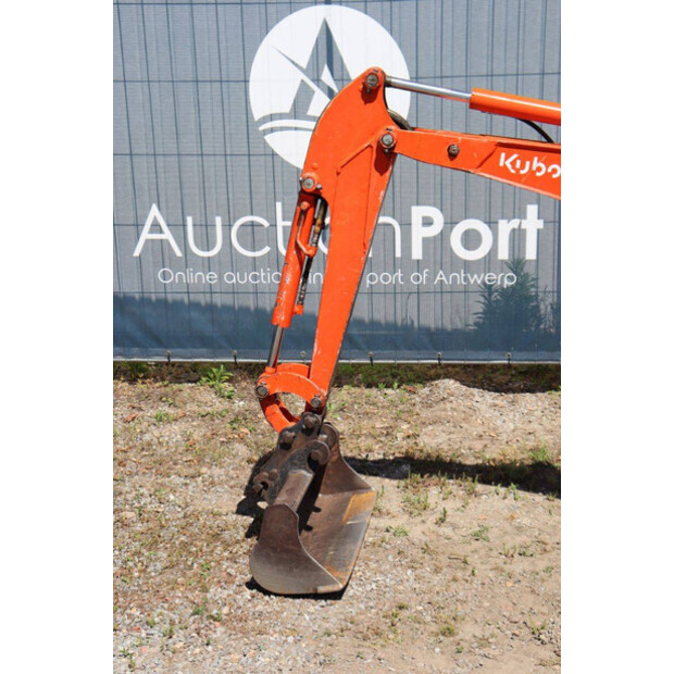 2010 KUBOTA U10-3-47626500