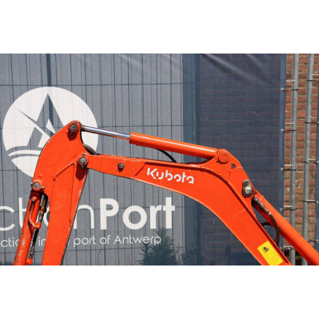 2010 KUBOTA U10-3-47626501