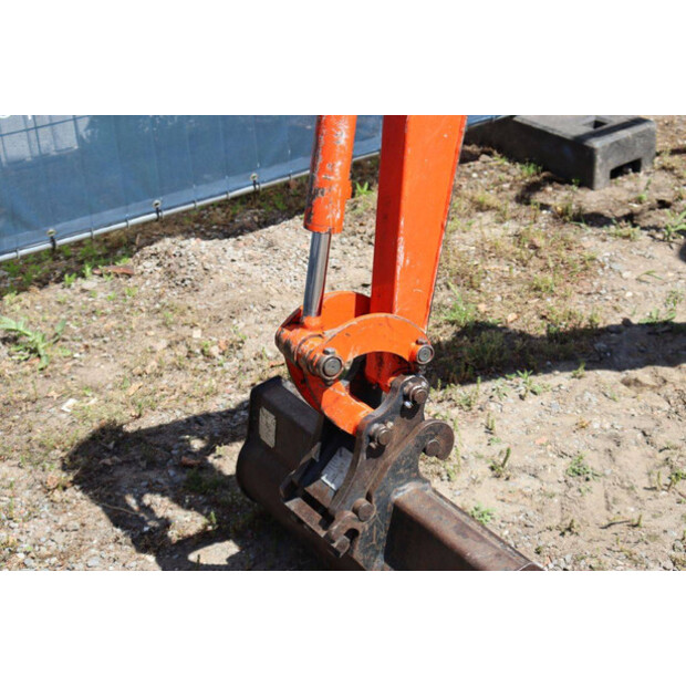 2010 KUBOTA U10-3-47626506