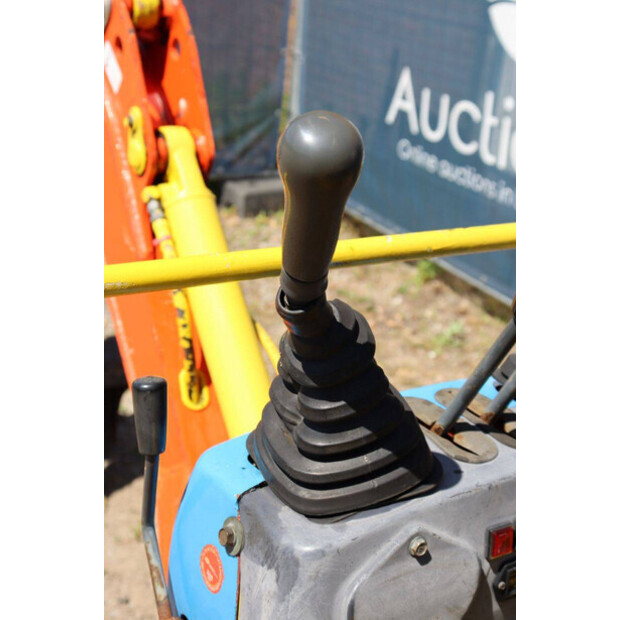 2004 KUBOTA U10-3-47626569
