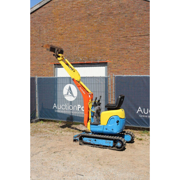 2004 KUBOTA U10-3-47626577