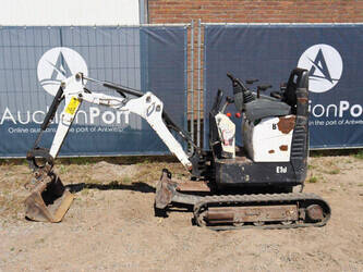 Image de MINI PELLES BOBCAT E10