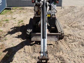 bobcat-e10-47626756