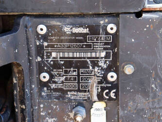 bobcat-e10-47626768