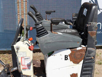 bobcat-e10-47626779