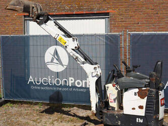bobcat-e10-47626793