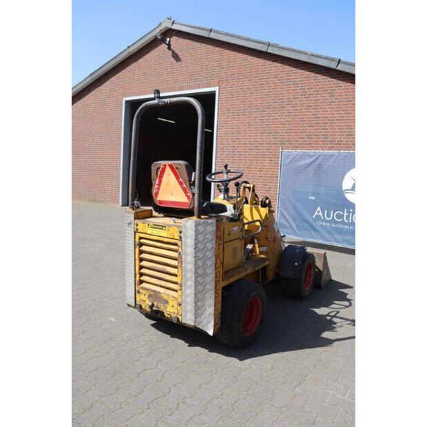 2001 Gebr Knikmops-47626800