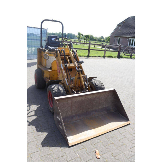 2001 Gebr Knikmops-47626801