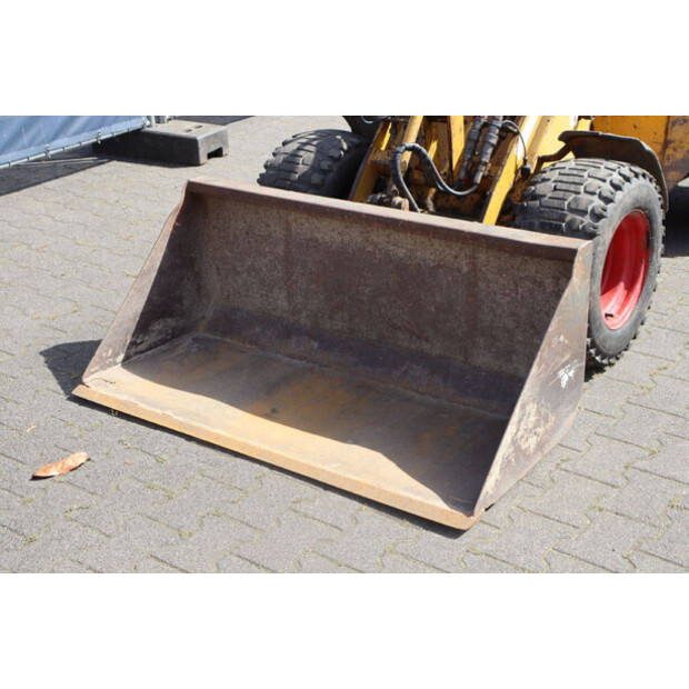 2001 Gebr Knikmops-47626804