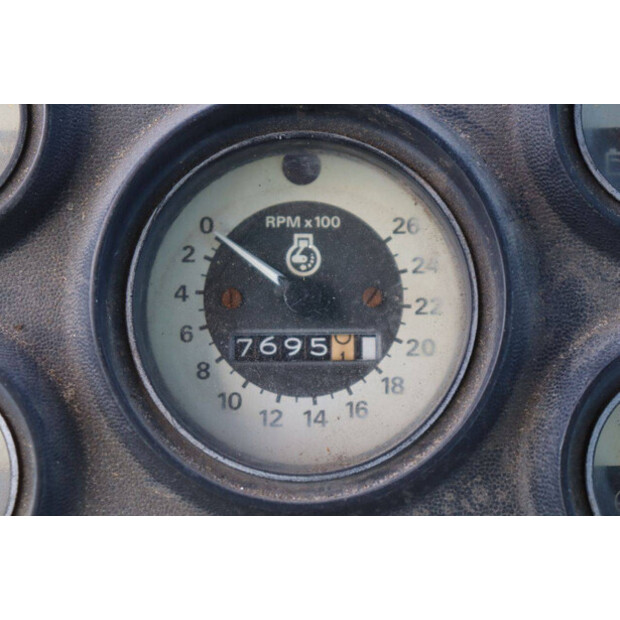 1978 فورد 7700-47626874