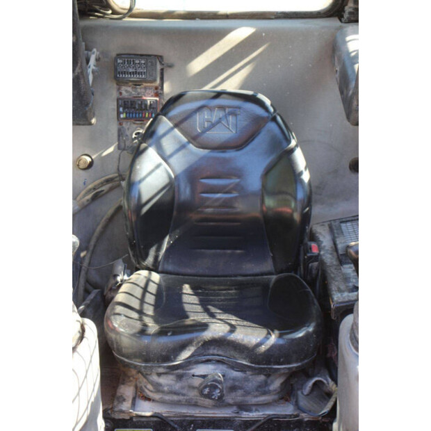 2019 Caterpillar 216B3-47627144