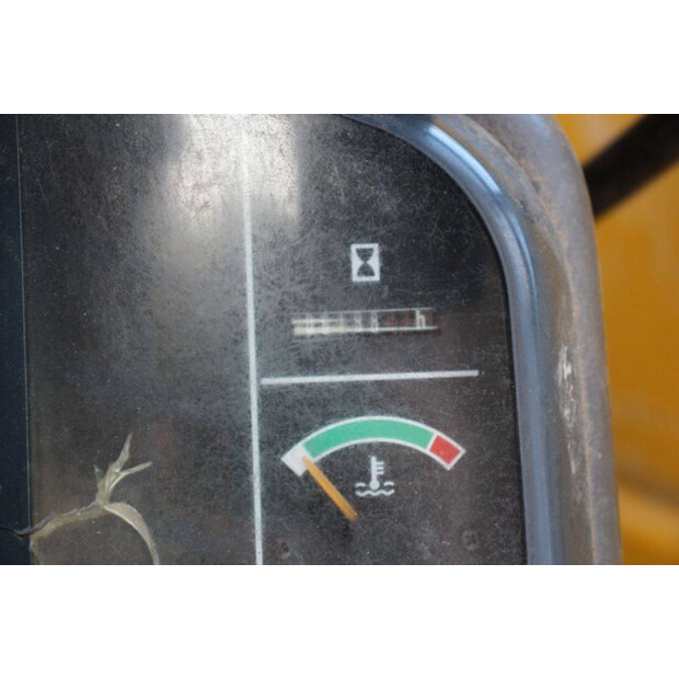2003 كوماتسو PC45R-8-47627514