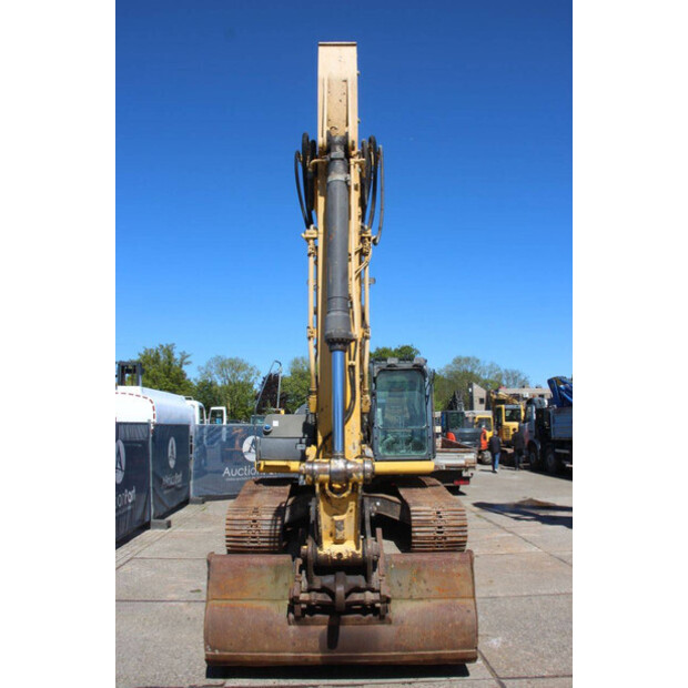 2011 New Holland E265C-47627652