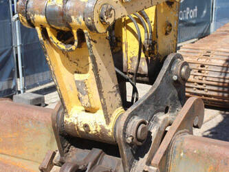 2011-new-holland-e265c-47627661
