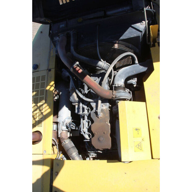 2011 New Holland E265C-47627673
