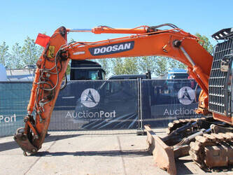 2014-doosan-dx140lcr-3-1459935-47627694
