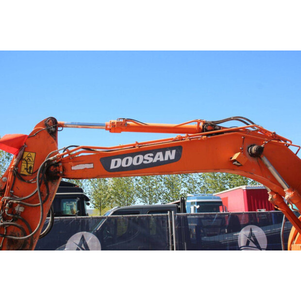2014 دووسان DX140LCR-3-47627696