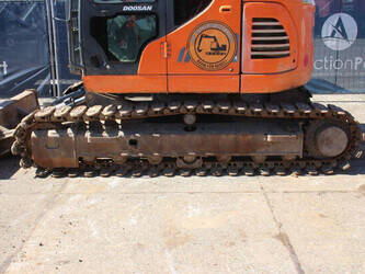 2014-doosan-dx140lcr-3-1459935-47627705