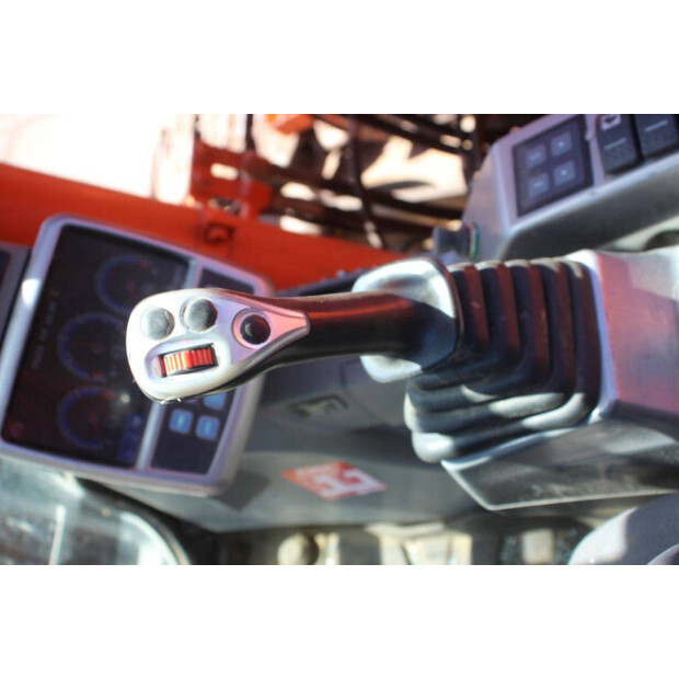 2014 دووسان DX140LCR-3-47627721