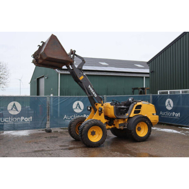 2019 Volvo L25H-47627810
