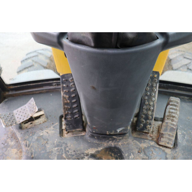2012 Ahlmann AZ95-47627843