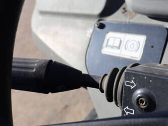 2016-kubota-r065-1459940-47627934