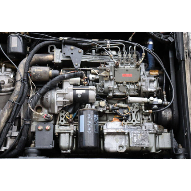 2002 HTF HZO32-47629274