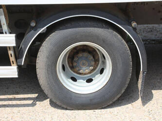 2014-daf-lf-280-fa-1459980-47629792