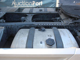 2012-mercedes-benz-actros-1459981-47629849